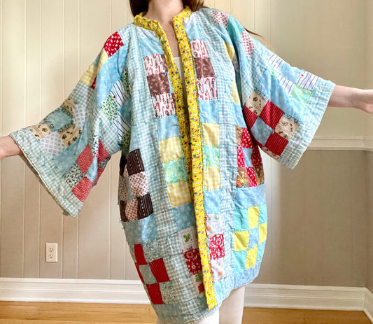 Patchwork Quilt Coat. Vintage Quilt. One of a Kind. Medium - Large. Open Sized. 100% Cotton. Natural Fiber